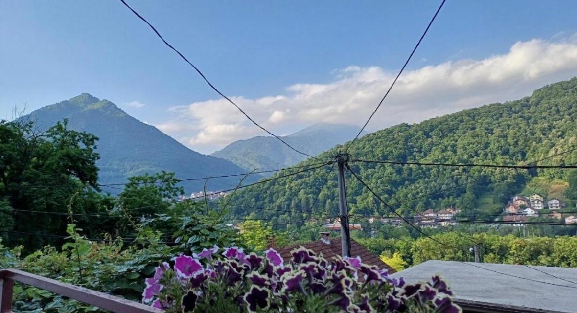 Slatki Dom Fireplace Konjic Dış mekan fotoğraf
